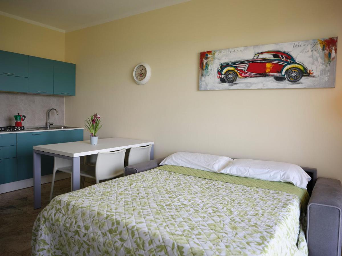Casa Ierardi - Appartamento Arona Bellavista المظهر الخارجي الصورة