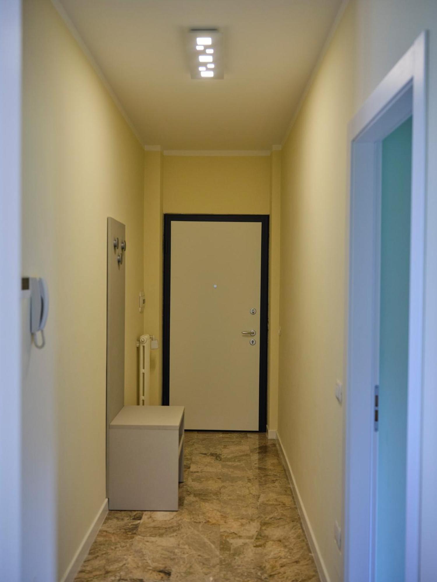 Casa Ierardi - Appartamento Arona Bellavista المظهر الخارجي الصورة